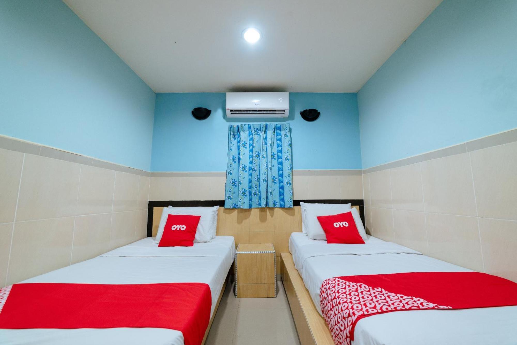 Oyo 90208 Milion Inn Miri Ngoại thất bức ảnh