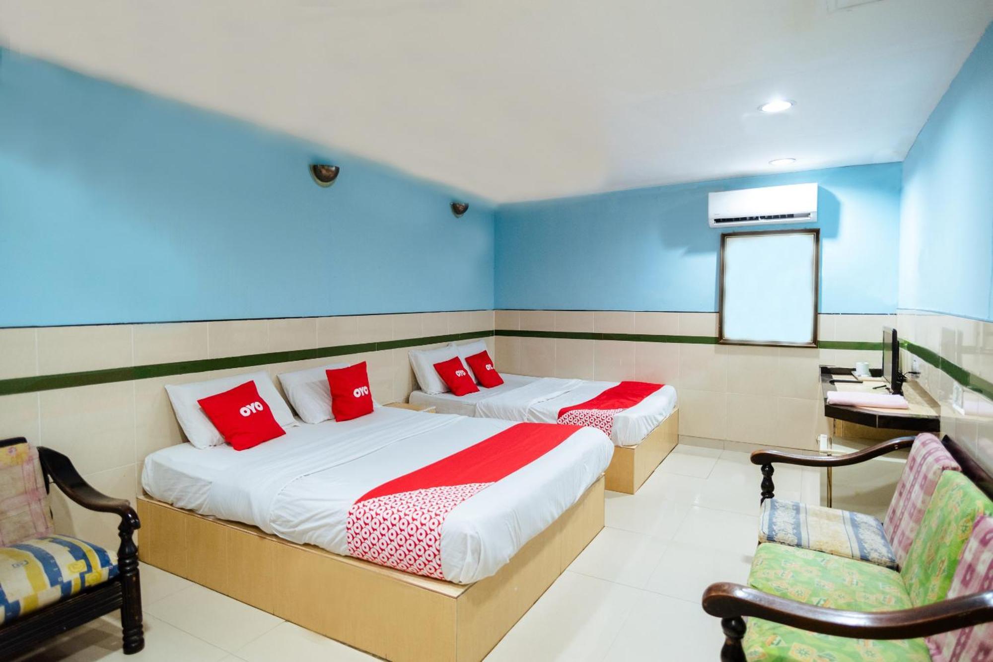 Oyo 90208 Milion Inn Miri Ngoại thất bức ảnh