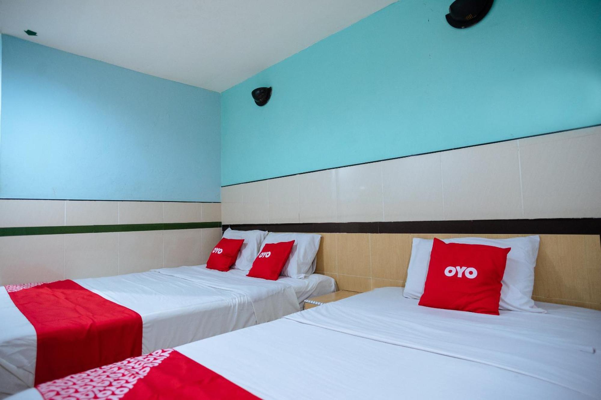 Oyo 90208 Milion Inn Miri Ngoại thất bức ảnh